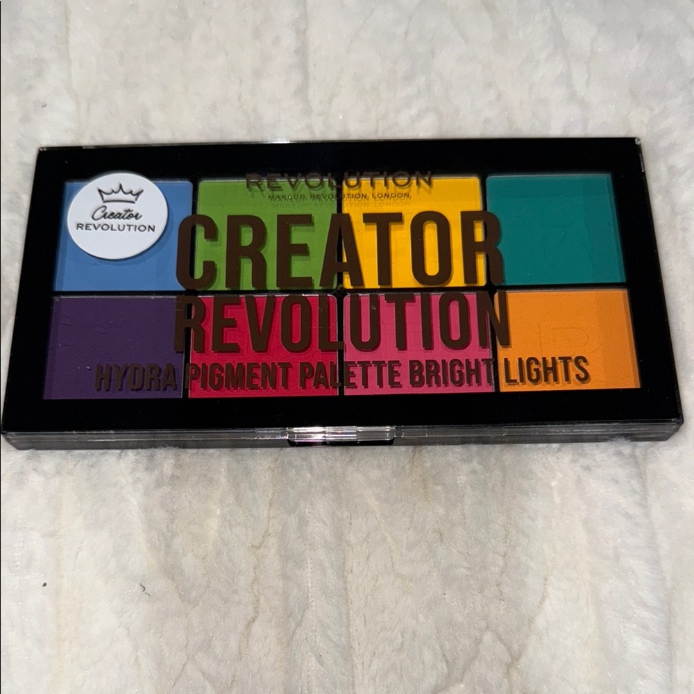Revolution Bright Lights Pigment Palette
